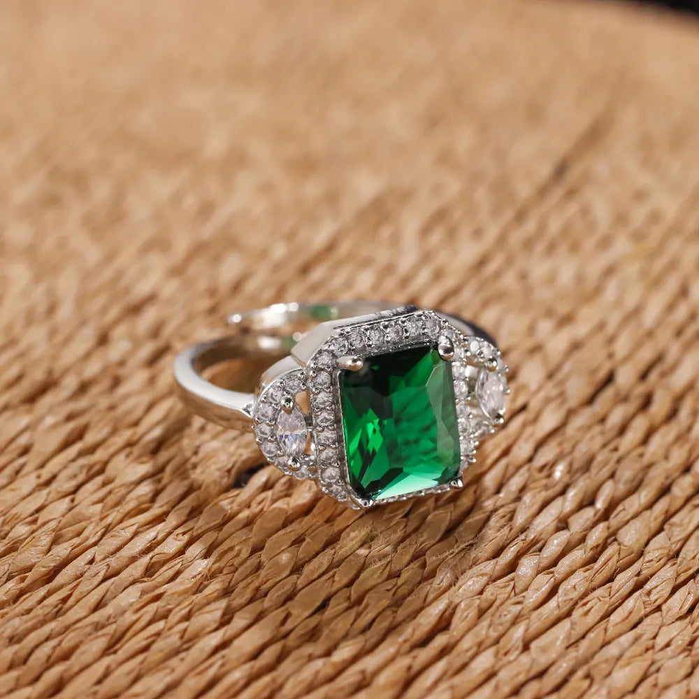 AD Ring SWR051W
