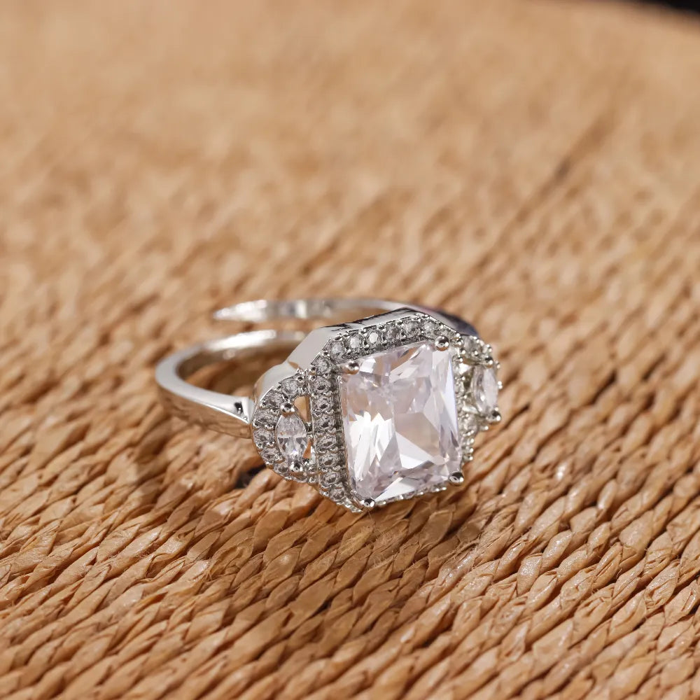 AD Ring SWR051W