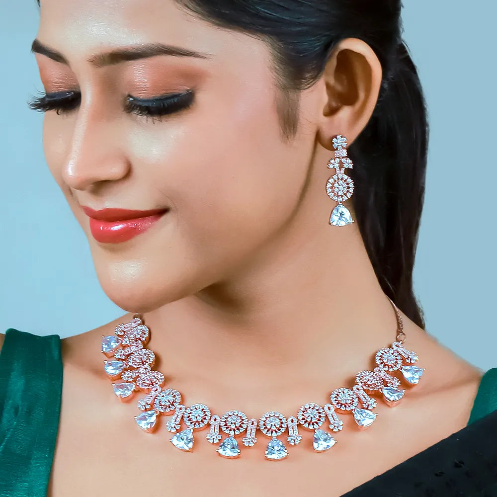 AD Necklace 1029