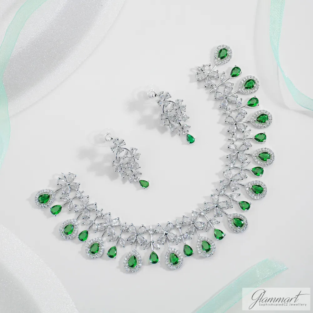 AD Necklace UN018W