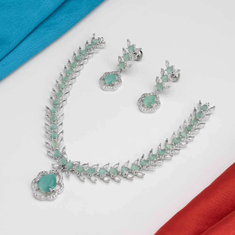 AD Necklace SDN027W