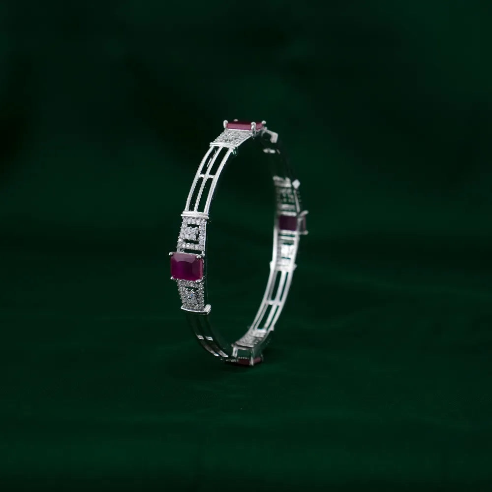 AD Bangle M006